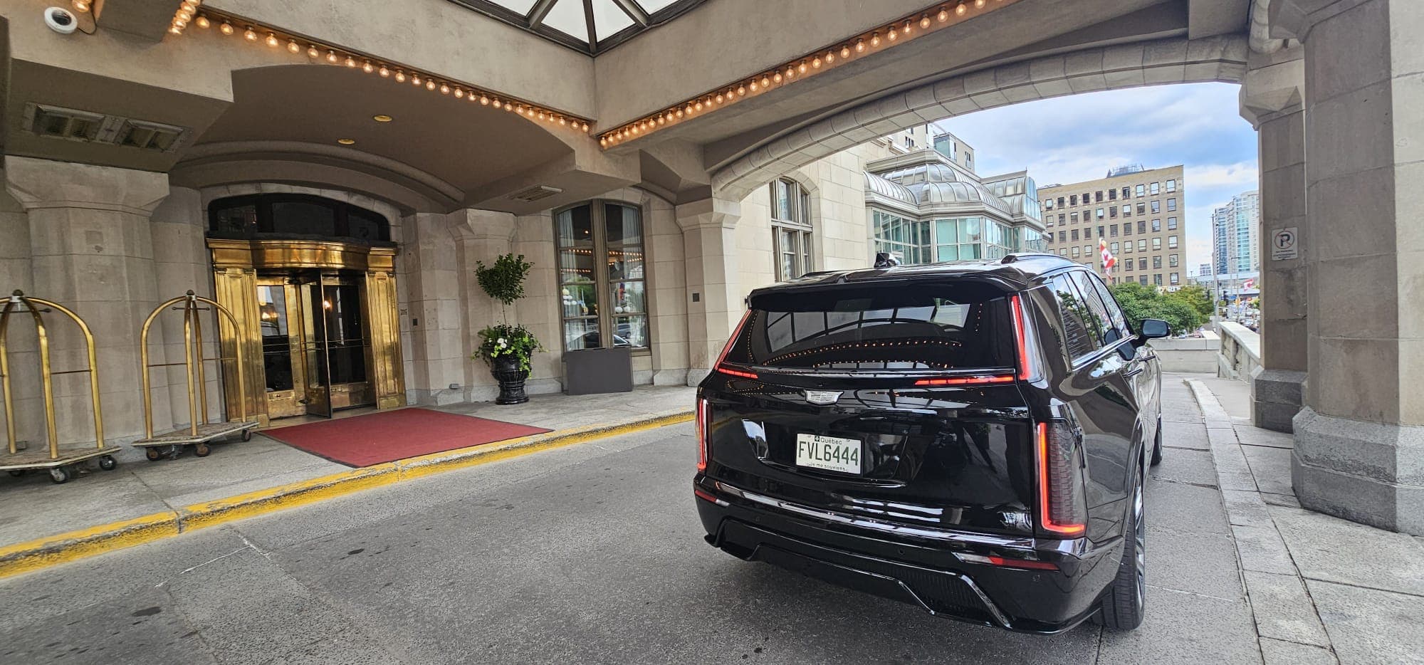 Cadillac Vistiq Platinum 2026 — photo 2