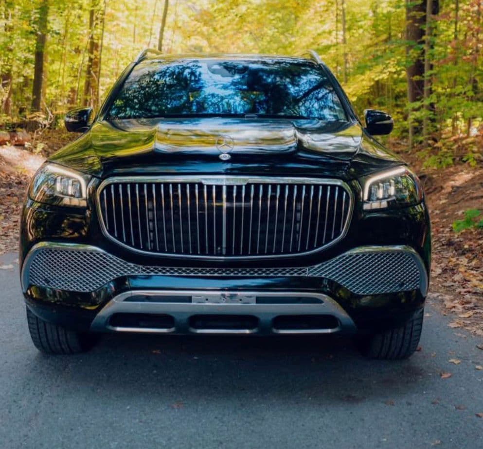 A luxury fleet built for executives and VIP guests.